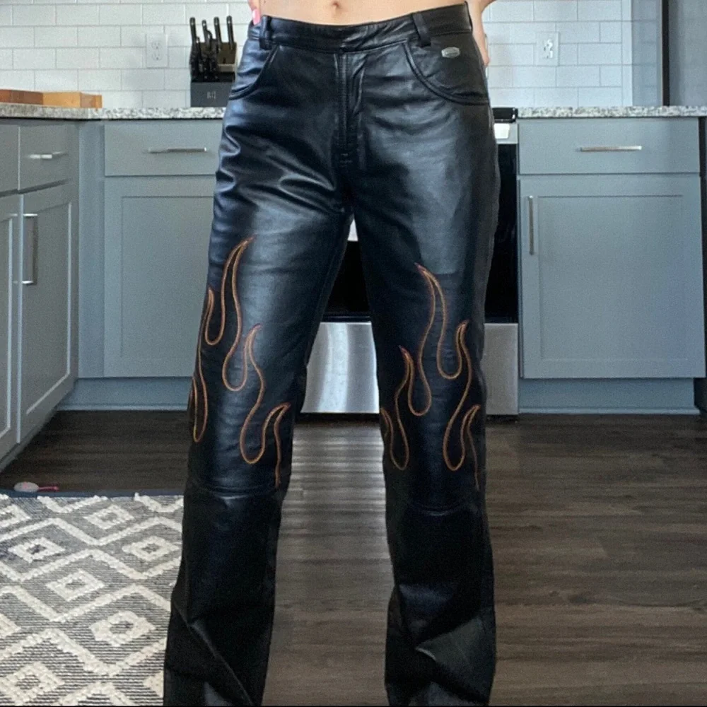 Rare vintage leather Harley Davidson flames pants black motorcycle orange - Picture 3 of 10